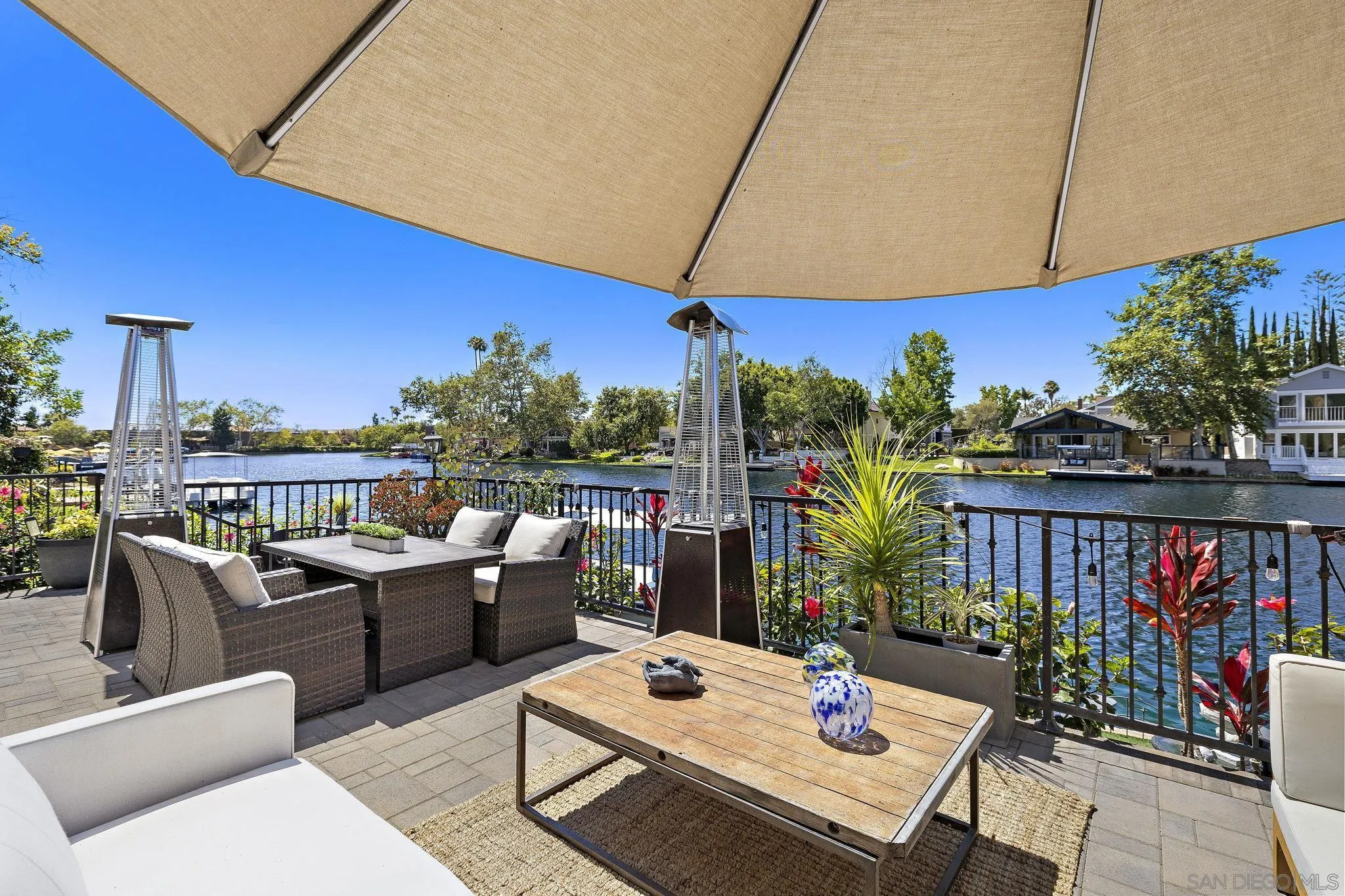 22875 Ridge Rte Lane Lake Forest, CA 92630 - Photo 35 of 54 a view of a balcony with furniture and a potted plant