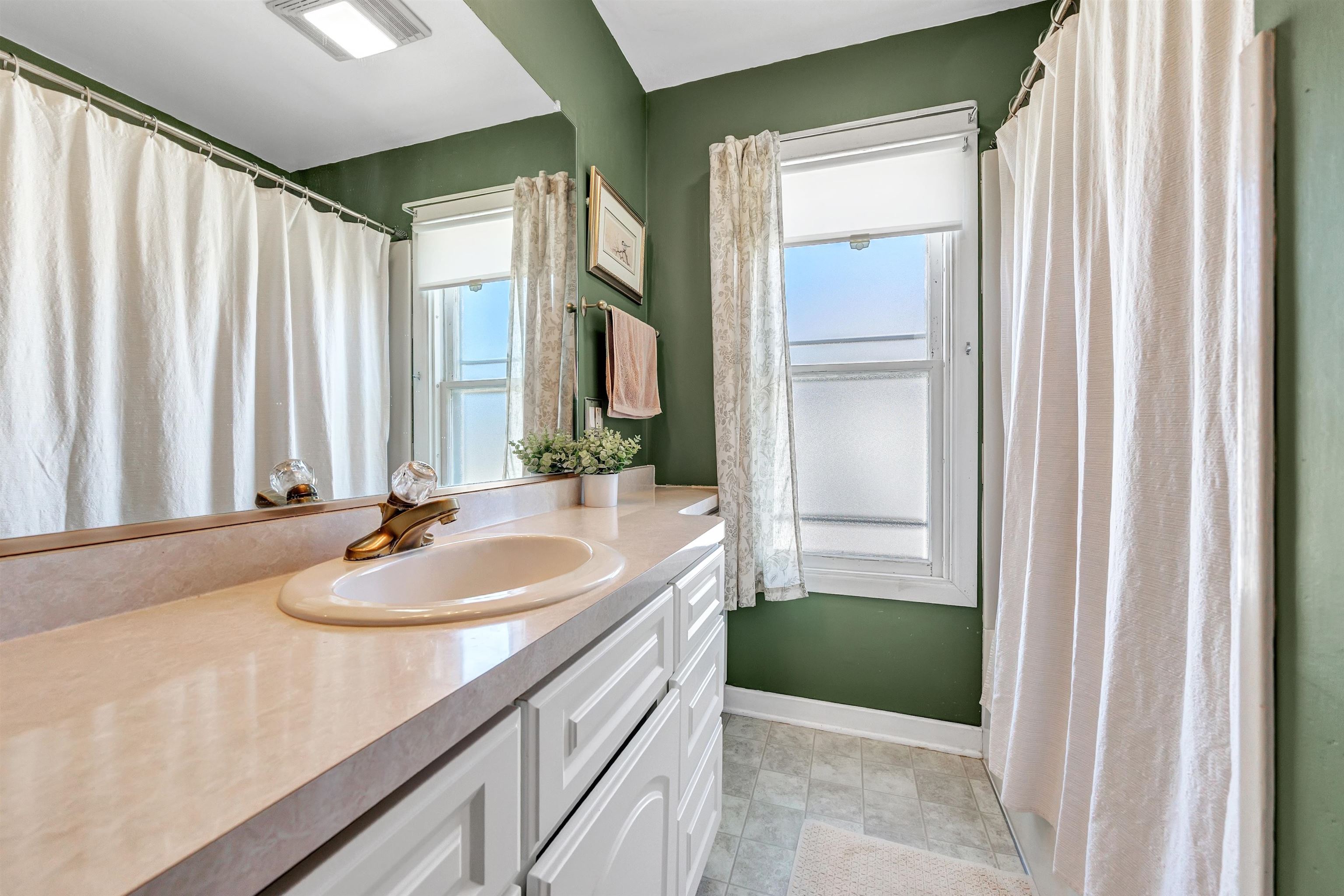 317 West Thorne Street Ripon, WI 54971 - Photo 28 of 37