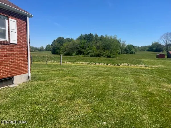 $174,000 | 254 Red Clover Loop, Ewing, VA 24248