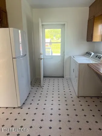 $174,000 | 254 Red Clover Loop, Ewing, VA 24248