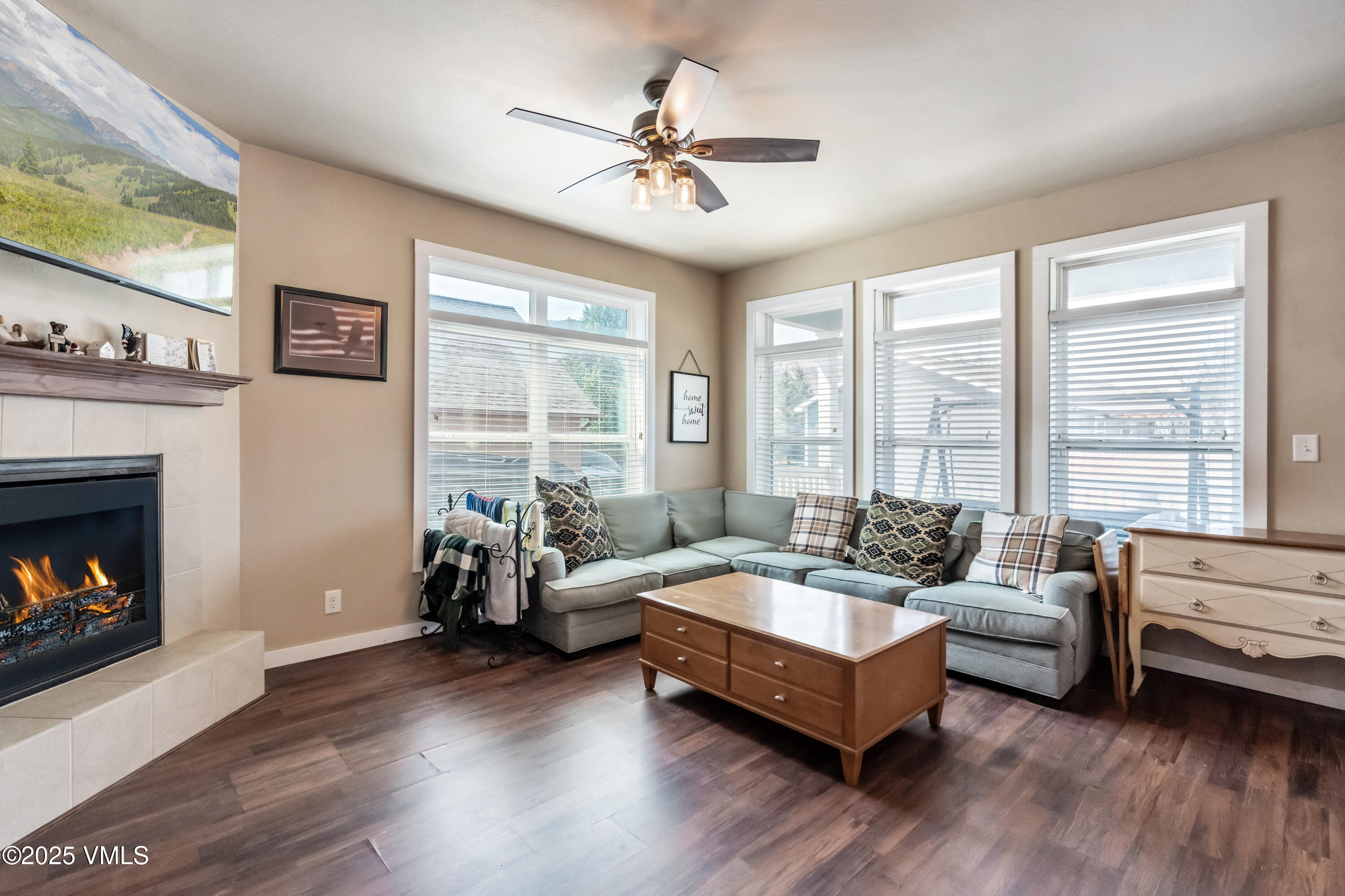 22 Salmon Loop Dotsero, CO 81637 - Photo 1 of 35 Living Room 1