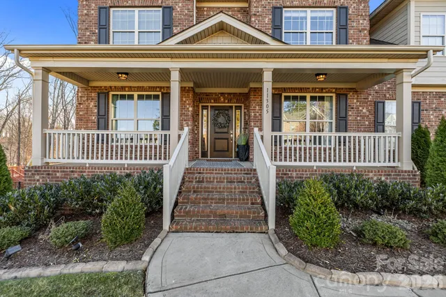 $899,000 | 11305 3 Sisters Lane, Mint Hill, NC 28227