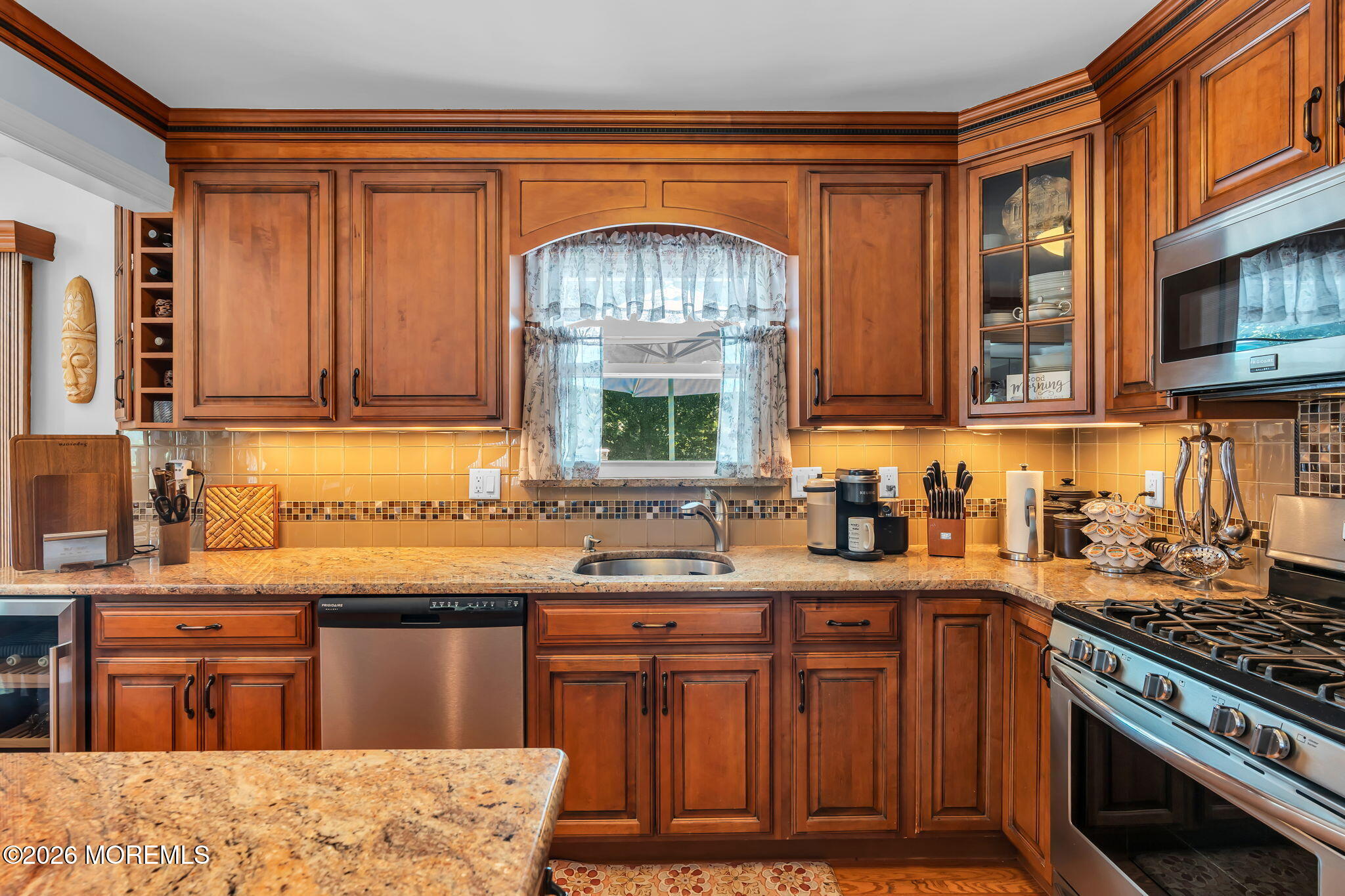 11 Metedeconk Road Howell, NJ 07731 - Photo 11 of 49 Granite Countertops