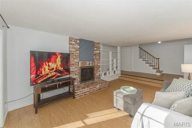 $350,000 | 2361 Claymoor Drive, Chesterfield, MO 63017