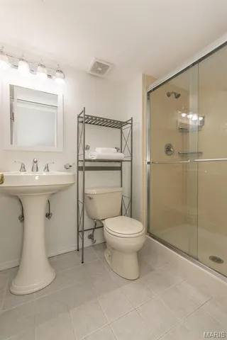 $350,000 | 2361 Claymoor Drive, Chesterfield, MO 63017