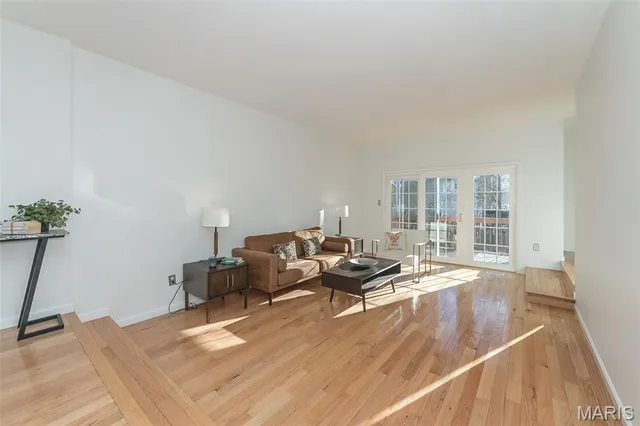 $350,000 | 2361 Claymoor Drive, Chesterfield, MO 63017