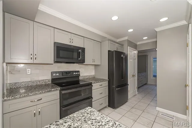 $350,000 | 2361 Claymoor Drive, Chesterfield, MO 63017