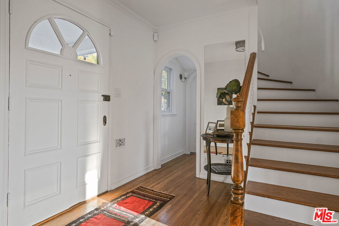 2000 Ridgeview Avenue Los Angeles, CA 90041 - Photo 6 of 50 a view of entryway with wooden floor