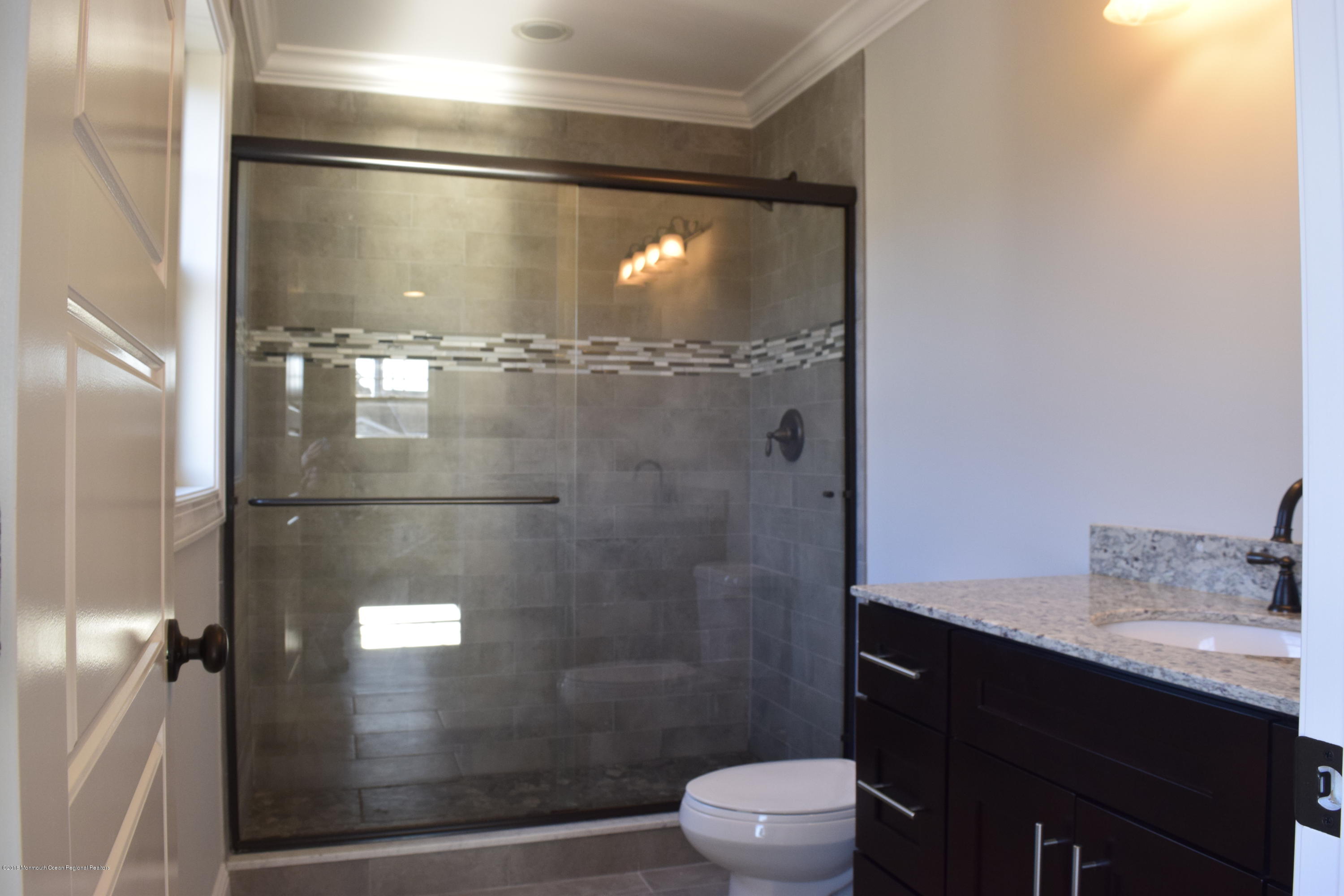 829 Partridge Run Point Pleasant, NJ 08742 - Photo 20 of 31 Master Bath