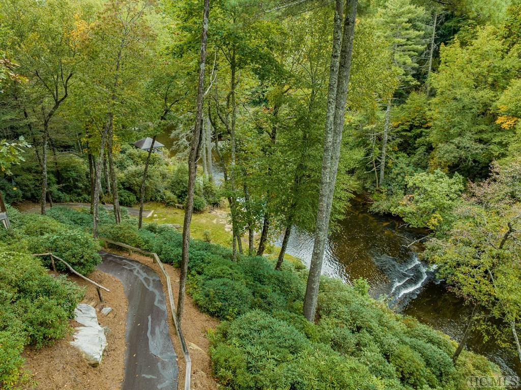 244 The Rapids Sapphire, NC 28774 - Photo 11 of 58 Gallery Image 11