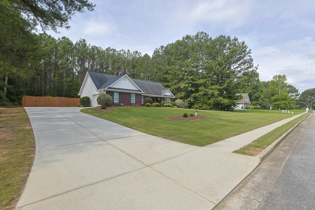 2109 Raegan Court Monroe, GA 30655 - Photo 2 of 85