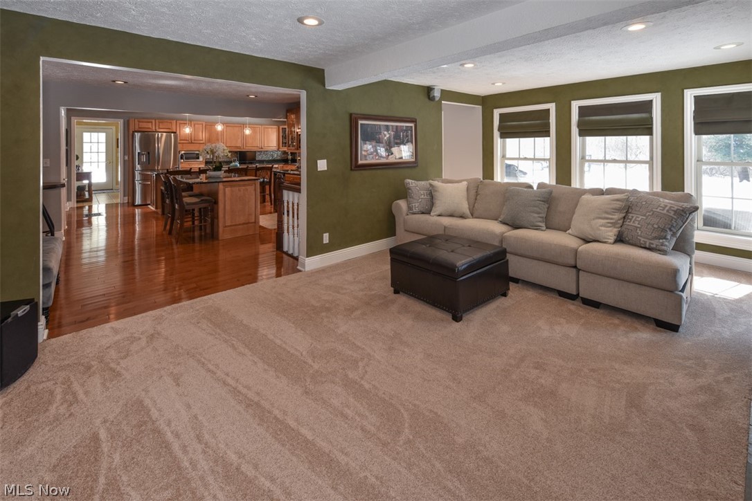 10465 Cedar Road Chesterland, OH 44026 - Photo 17 of 30