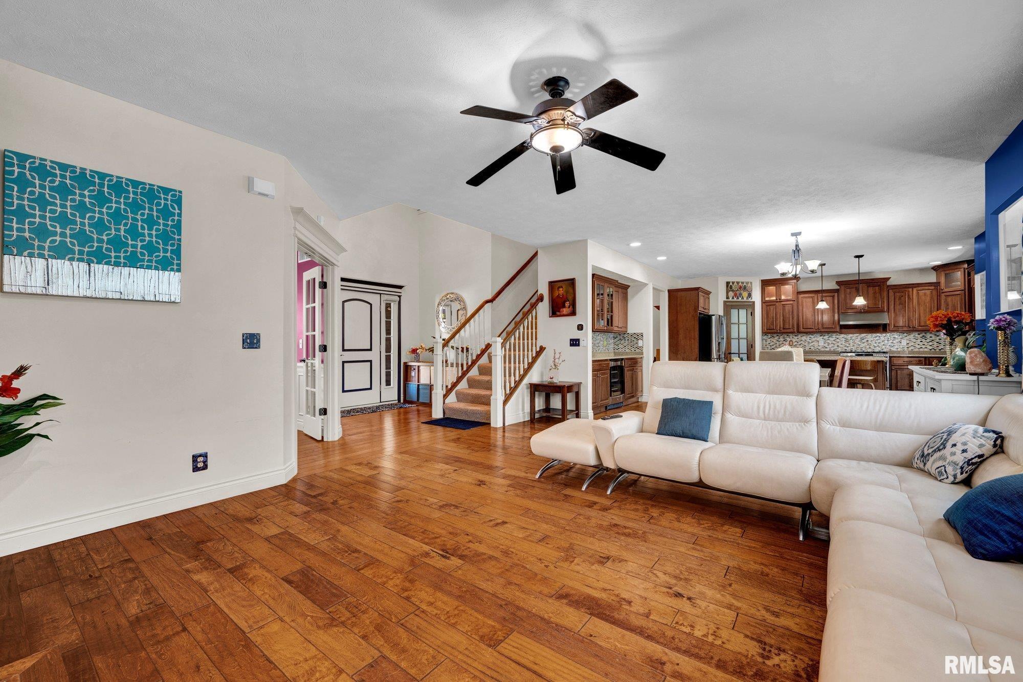 2602 West Carrington Court Dunlap, IL 61525 - Photo 7 of 51