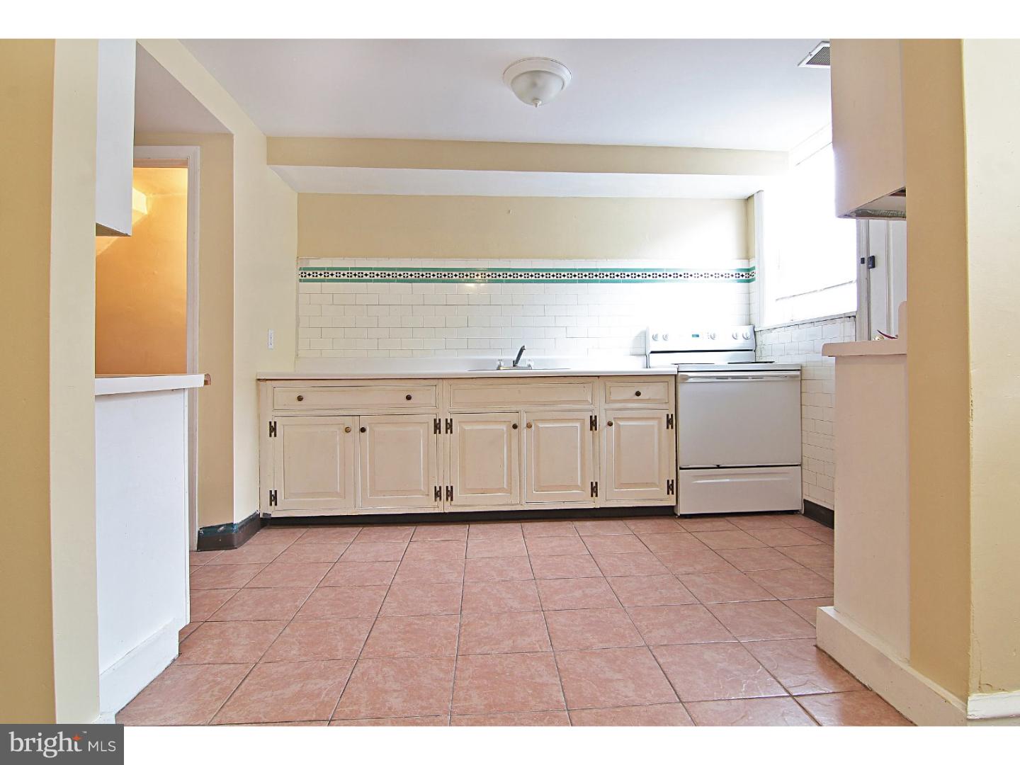 5215 Church Road Philadelphia, PA 19131 - Photo 9 of 22 Kitchen