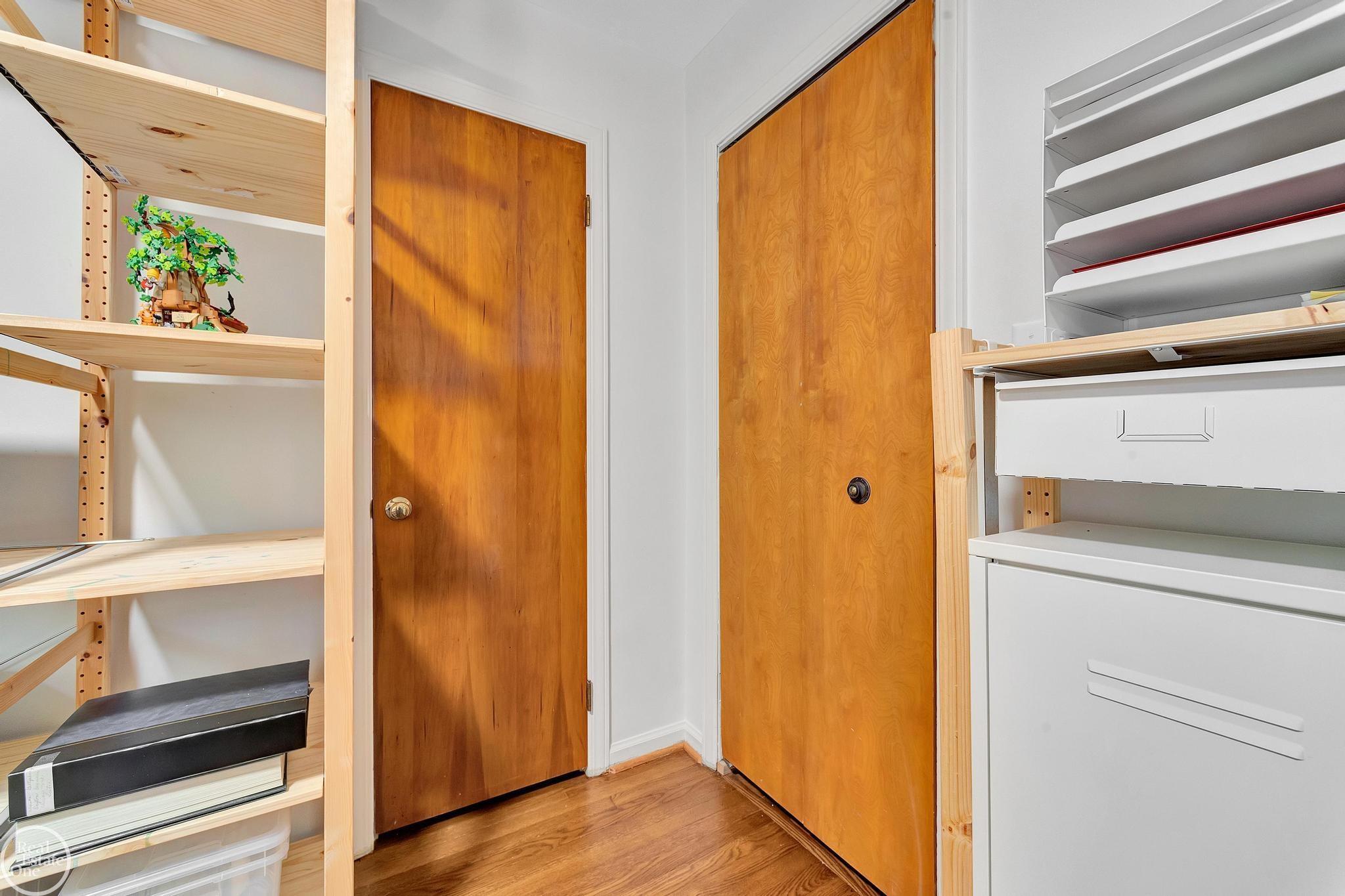 951 Hampton Road Grosse Pointe Woods, MI 48236 - Photo 28 of 85