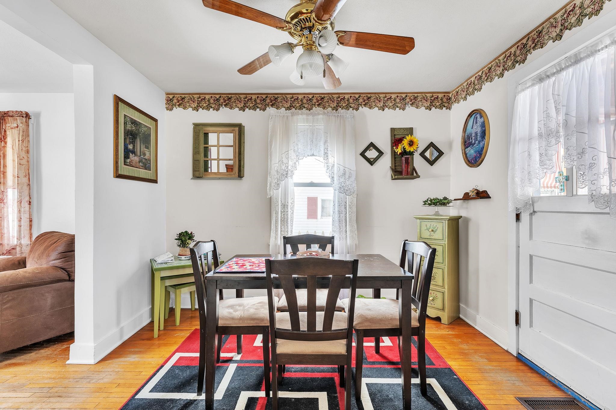 156 Woodbury Road Burlington, VT 05408 - Photo 13 of 31 Gallery Image 13