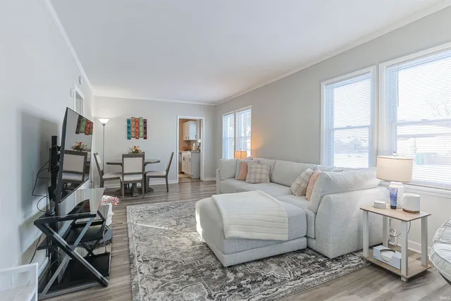 $175,000 | 201 Prairie Avenue, Mishawaka, IN 46544