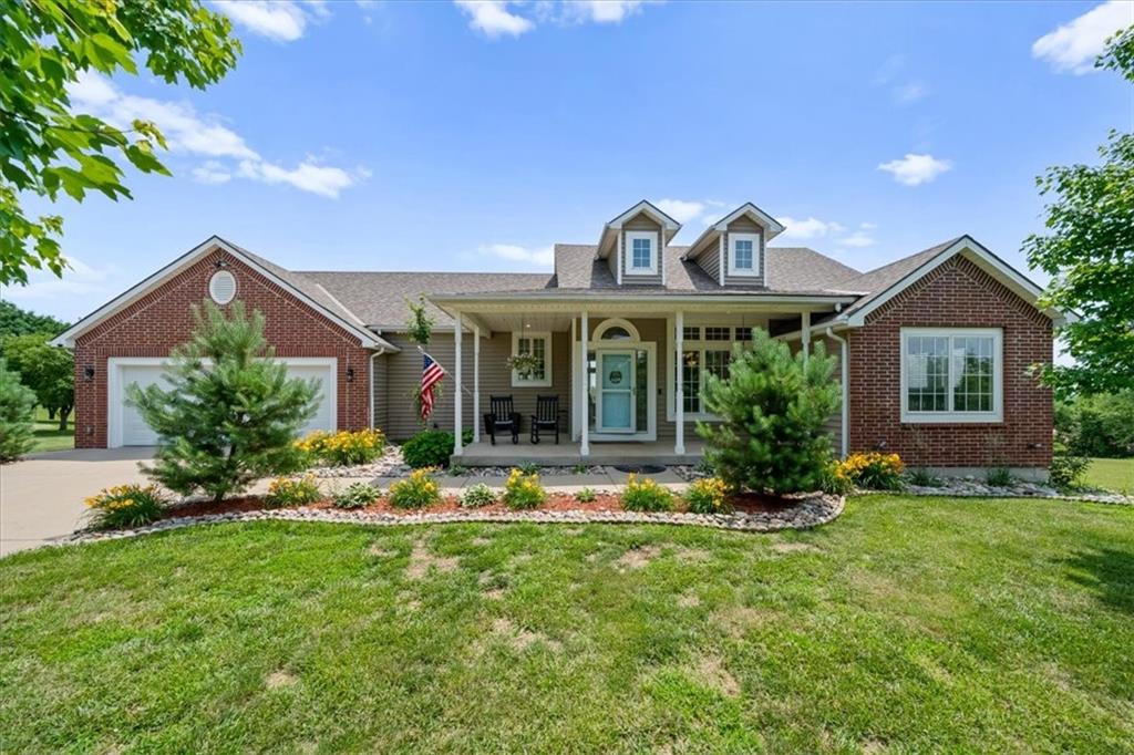 17715 Elm Grove Road Platte City, MO 64079 - Photo 1 of 47