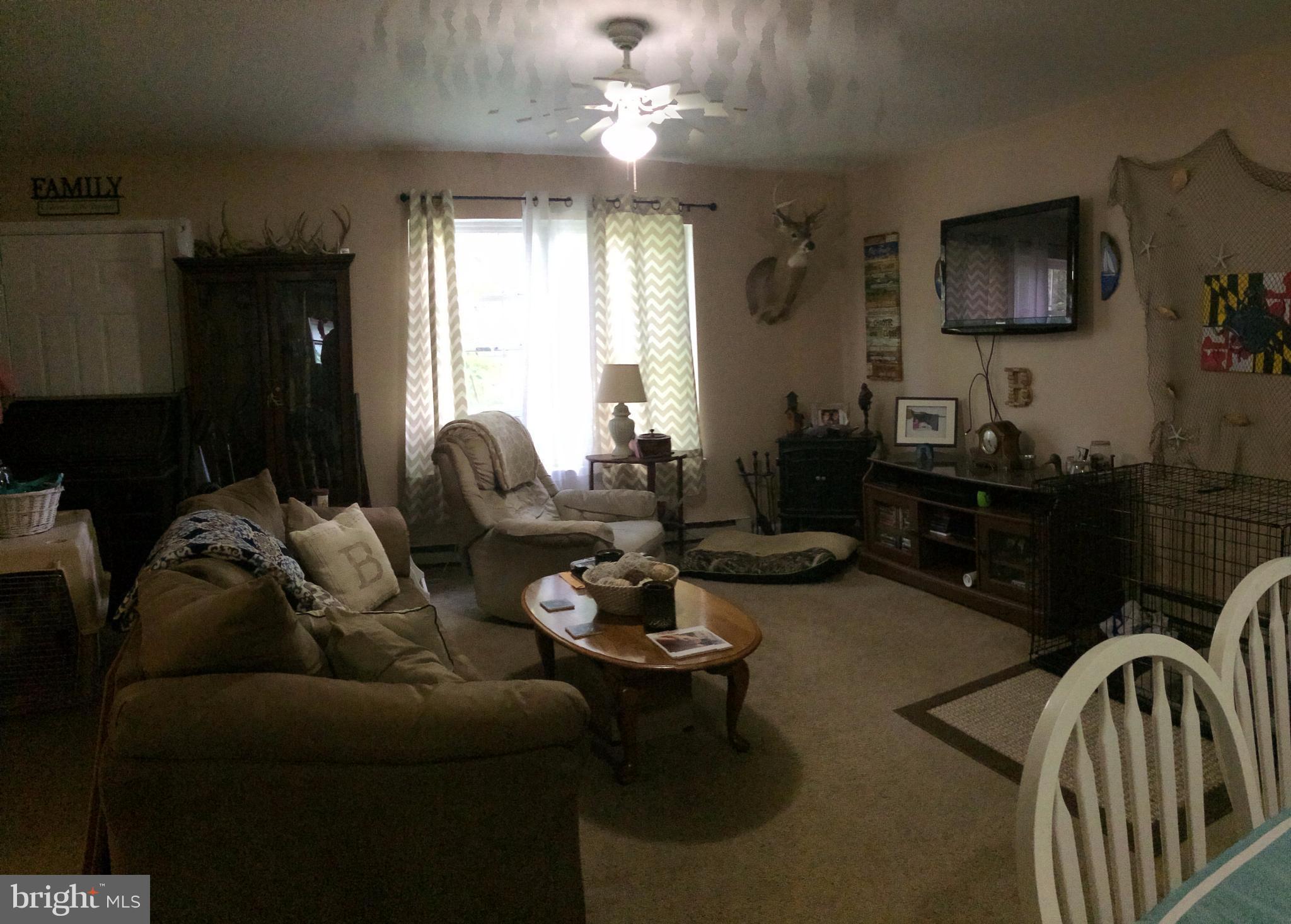26270 Baker Road Denton, MD 21629 - Photo 12 of 22 Family Room