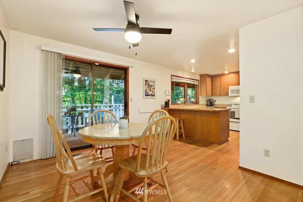 2123 171st Place Southeast Bothell, WA 98012 - Photo 11 of 29 Gallery Image 11