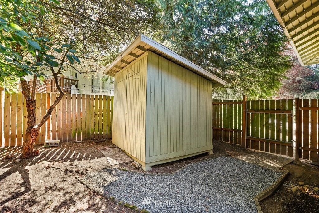 2123 171st Place Southeast Bothell, WA 98012 - Photo 25 of 29 Gallery Image 25