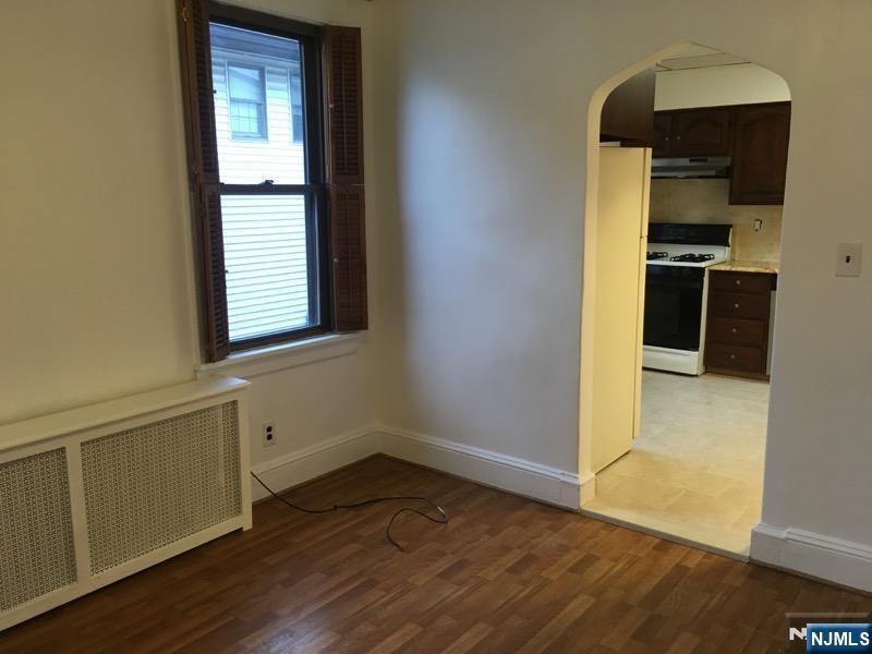 82 Westervelt Place Lodi, NJ 07644 - Photo 16 of 18