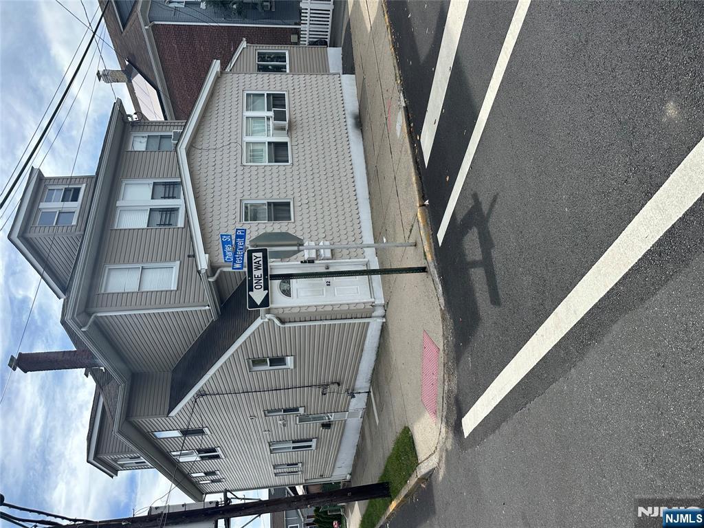 82 Westervelt Place Lodi, NJ 07644 - Photo 2 of 18