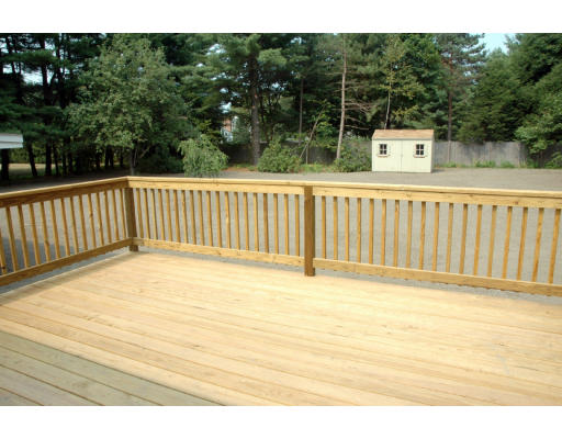 438 Laws Brook Road Concord, MA 01742 - Photo 2 of 9 Gallery Image 2