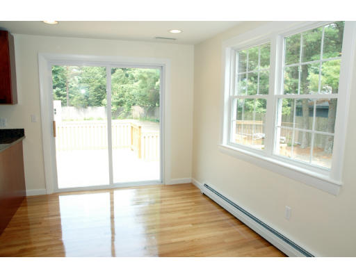 438 Laws Brook Road Concord, MA 01742 - Photo 5 of 9 Gallery Image 5
