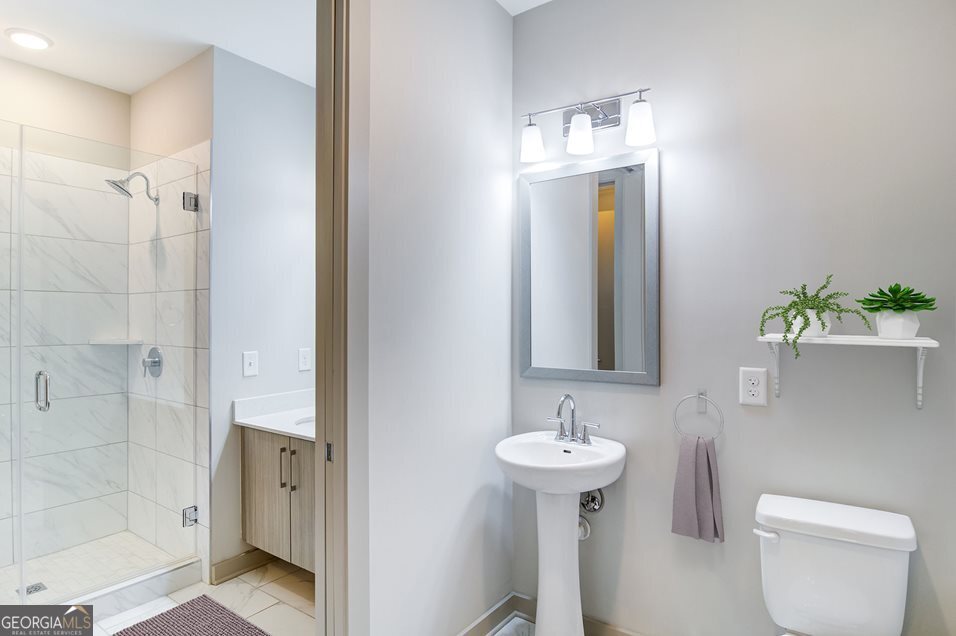 2144 Peachtree Road, Unit 613 Atlanta, GA 30309 - Photo 16 of 37