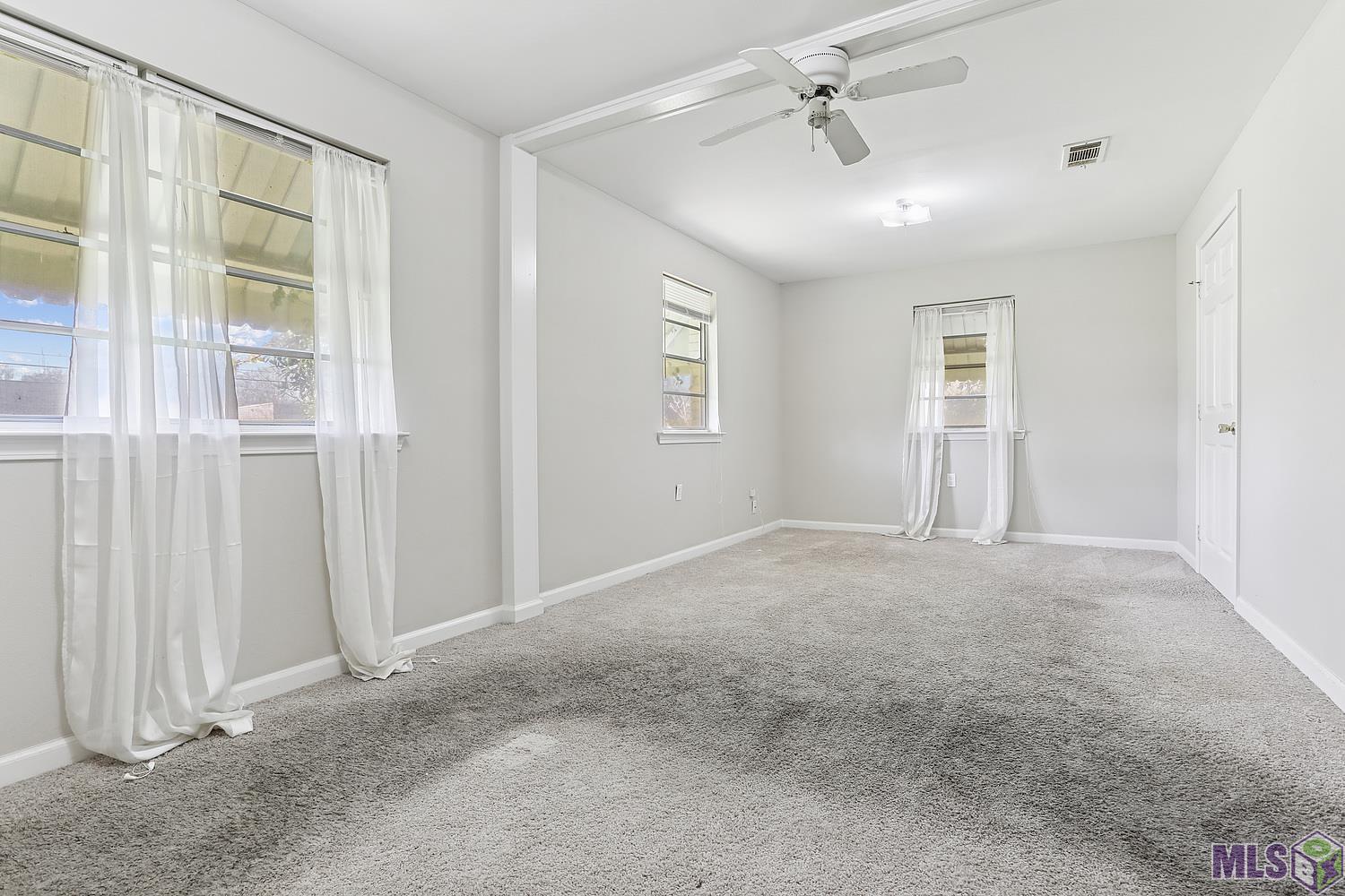 45108 Gold Place Road St. Amant, LA 70774 - Photo 4 of 10 Gallery Image 4