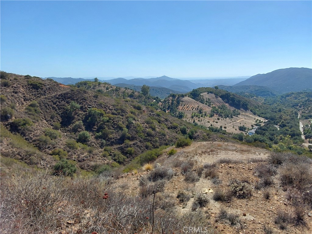 28 Via Renaissance Temecula, CA 92590 - Photo 5 of 13