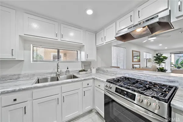 $497,000 | 550 Orange Avenue, Unit 229, Long Beach, CA 90802