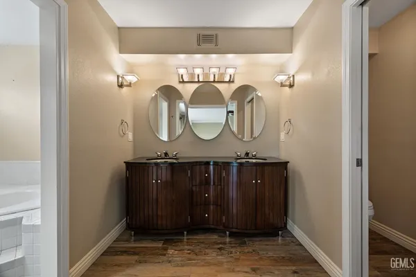 $299,900 | Undisclosed Address, Bakersfield, CA 93306