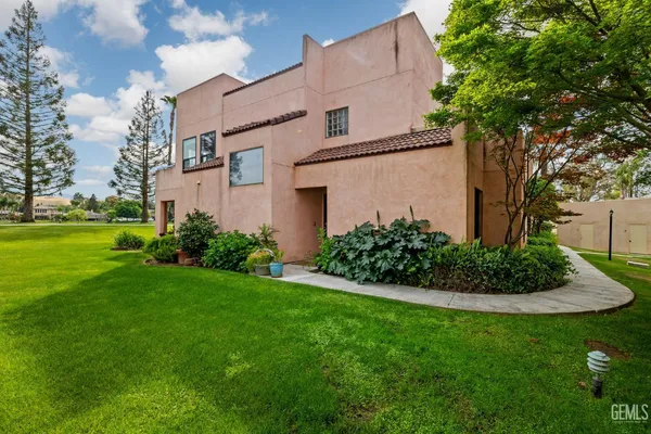 $299,900 | Undisclosed Address, Bakersfield, CA 93306