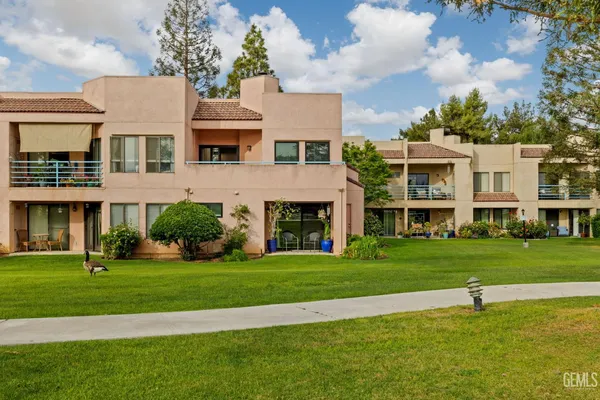 $299,900 | Undisclosed Address, Bakersfield, CA 93306