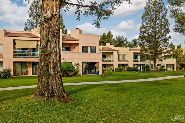 $299,900 | Undisclosed Address, Bakersfield, CA 93306