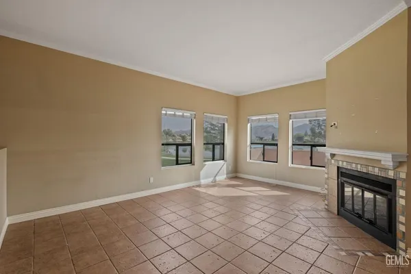 $299,900 | Undisclosed Address, Bakersfield, CA 93306