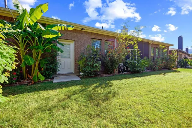 $429,999 | 829 Hearthside Way, McKinney, TX 75071