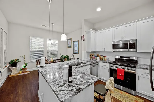 $429,999 | 829 Hearthside Way, McKinney, TX 75071