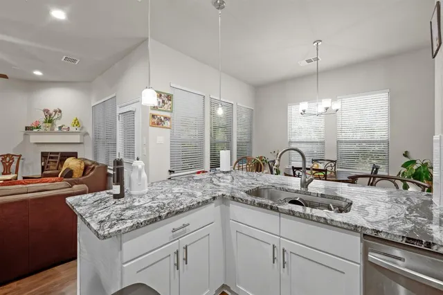 $429,999 | 829 Hearthside Way, McKinney, TX 75071