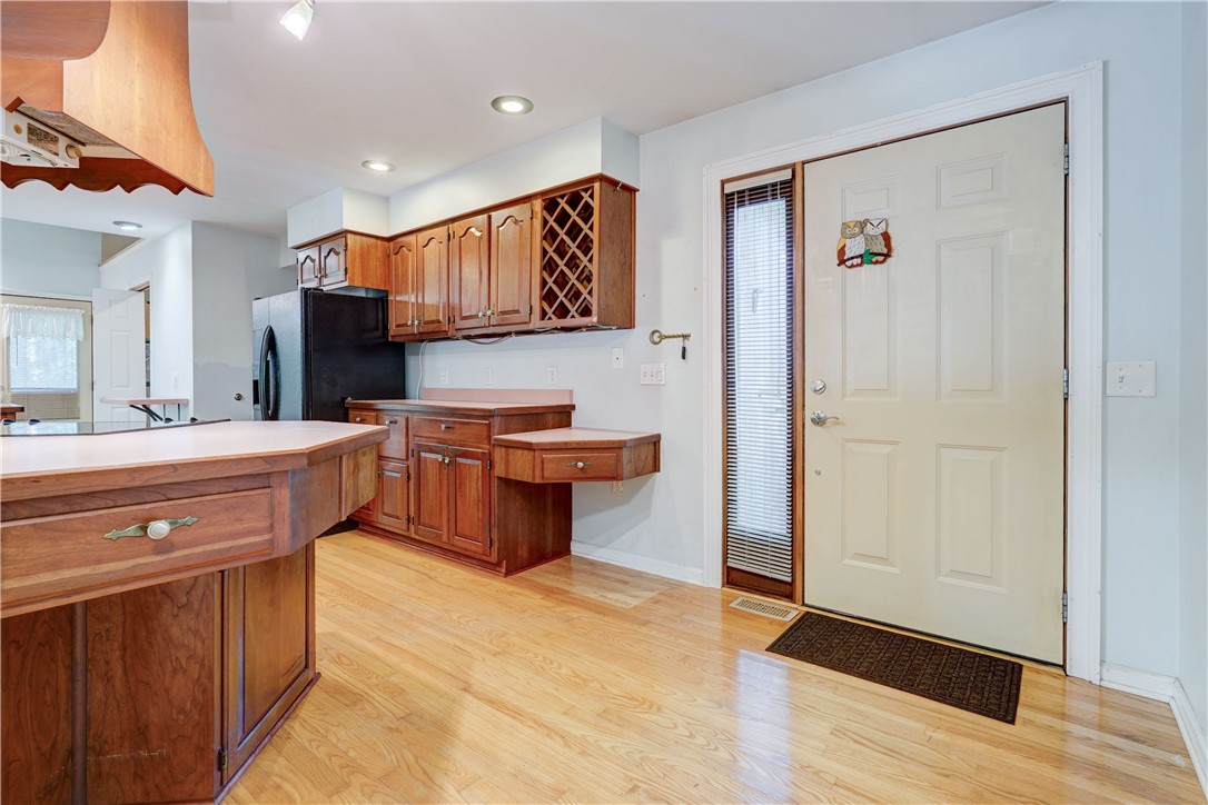 71 Harvest Road Perinton, NY 14450 - Photo 2 of 50