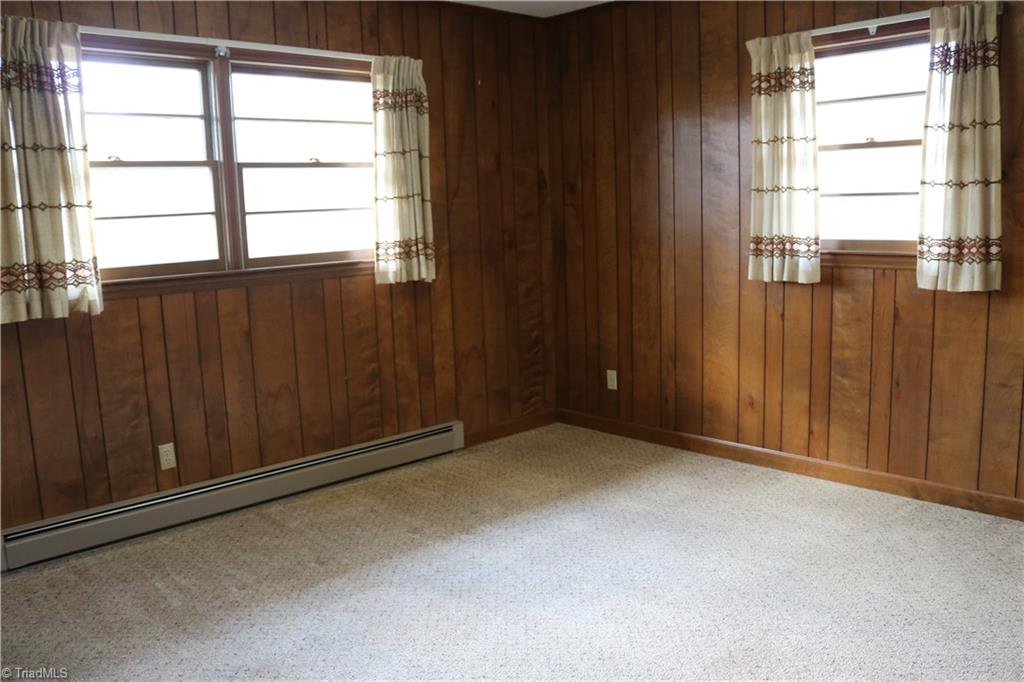 2105 Hickswood Road High Point, NC 27265 - Photo 14 of 24 Office