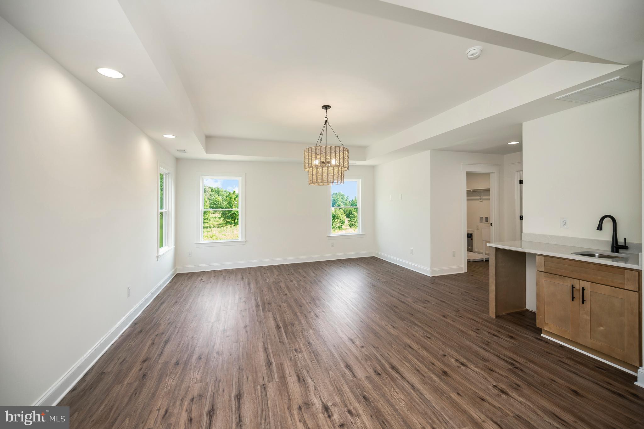 13208 Bristow Road Nokesville, VA 20181 - Photo 30 of 58 Primary suite with tray ceiling