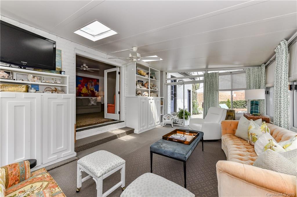 2410 Twilight Road Charlotte, NC 28210 - Photo 16 of 30 Gallery Image 16