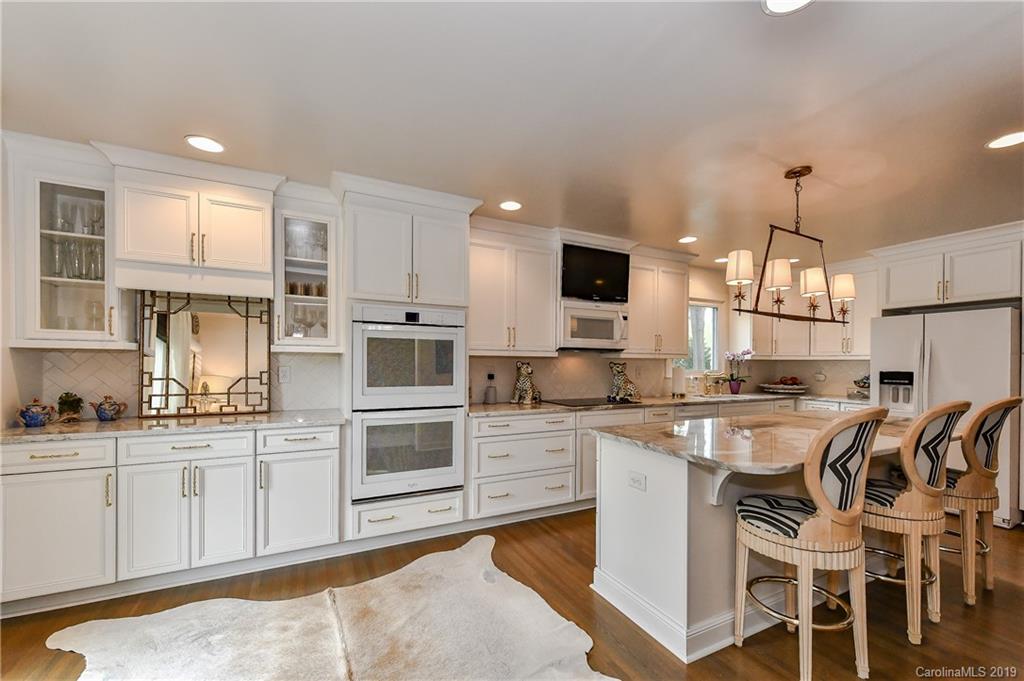 2410 Twilight Road Charlotte, NC 28210 - Photo 8 of 30 Gallery Image 8