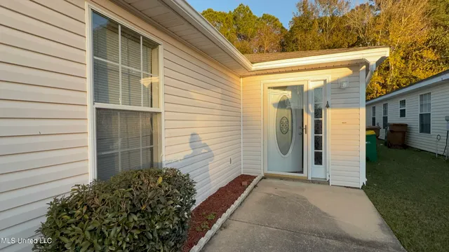 $1,495 | 984 Greystone Drive, Unit B, Biloxi, MS 39532