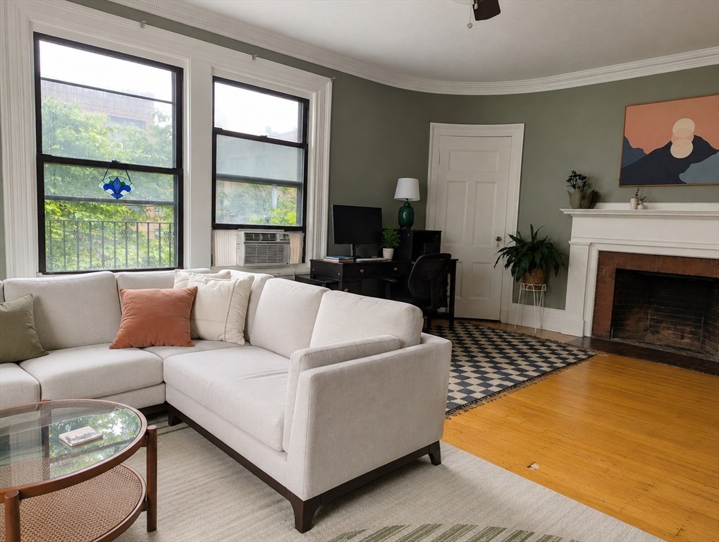 344 Tappan Street, Unit 2 Brookline, MA 02445 - Photo 5 of 14