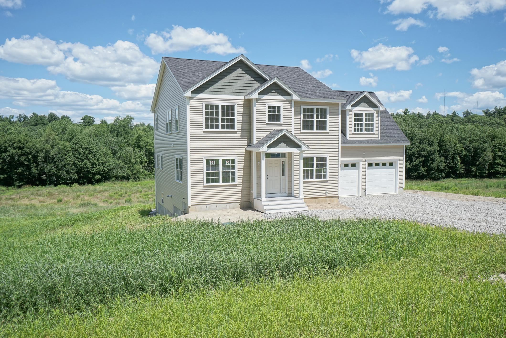 78 Island Pond Road Derry, NH 03038 - Photo 3 of 28