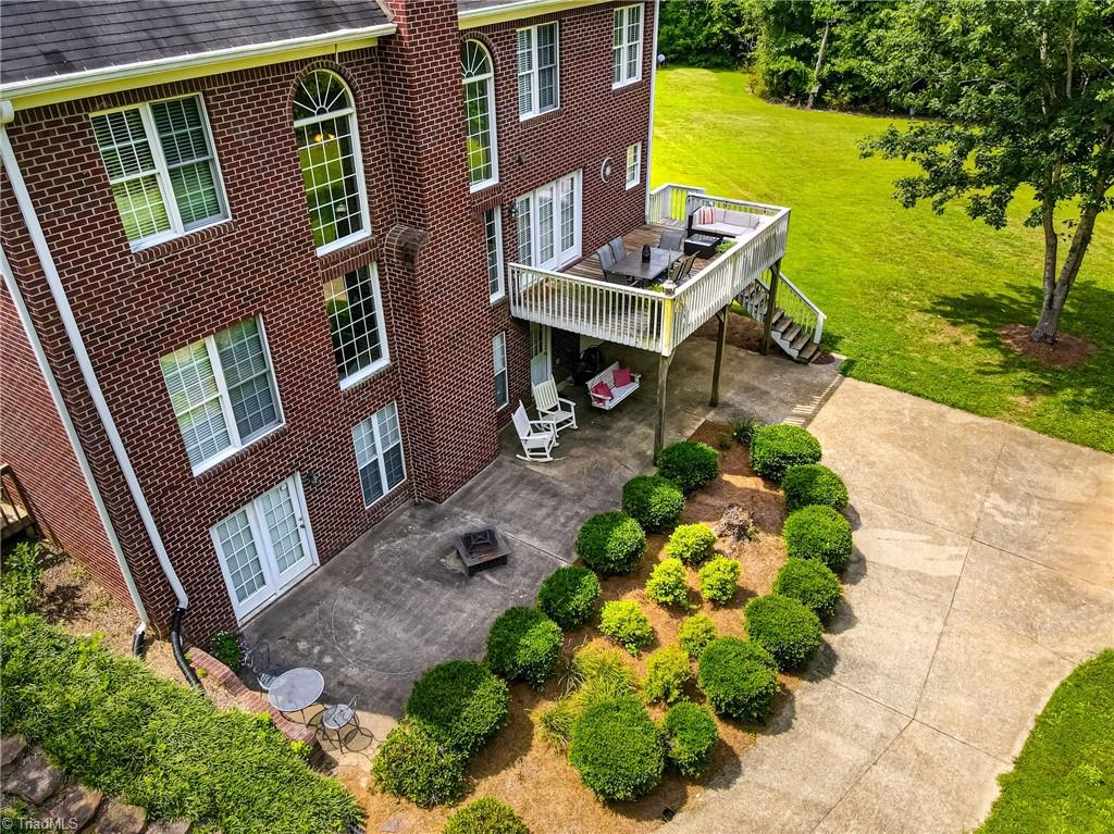 9058 Fantasy Road Lewisville, NC 27023 - Photo 9 of 41 Gallery Image 9